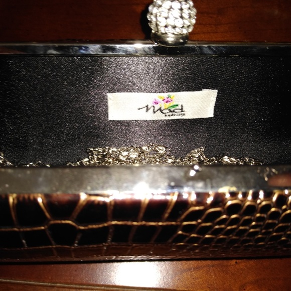 Mod by Design Evening Bag - Picture 2 of 4